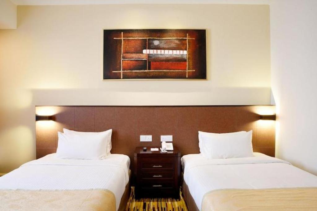 Hotel Royal Penang Джорджтаун Экстерьер фото